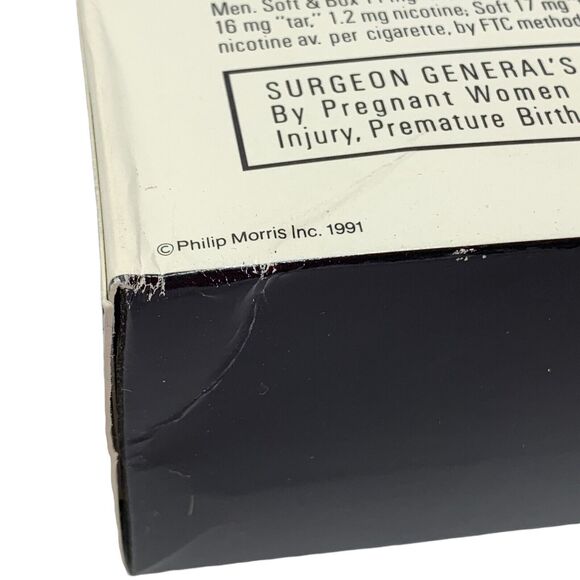 Vintage 90s Benson and Hedges Desk Clock Cigarettes Tobacciana Promotional Black - Picture 4 of 5